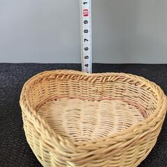 ハート型の小物入れの画像