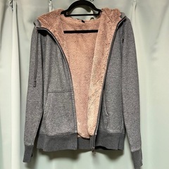 ⭐UNIQLO⭐ モコモコ レディース パーカー ᒪサイズ