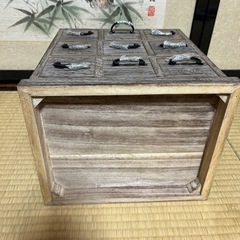 小引出しの画像