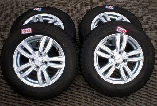 ブリジストスタドレスタイヤとホイール４本セット