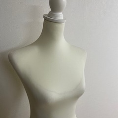 マネキン　女性　トルソーの画像