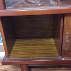 レトロ　アジアン　サイドボードの画像