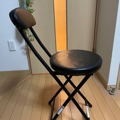 折りたたみイス
