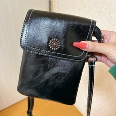 新品 斜めがけ ポーチバック