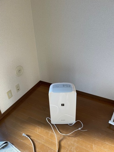 乾燥機、除湿機