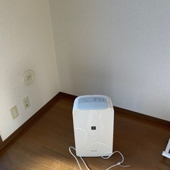 乾燥機、除湿機