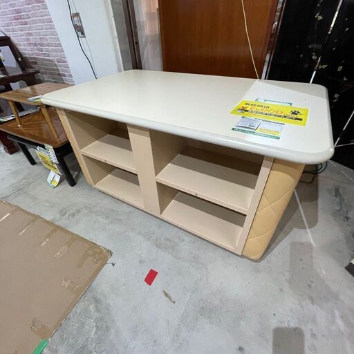【最終価格!!】ｶｳﾝﾀｰﾃｰﾌﾞﾙ(No:1237629)