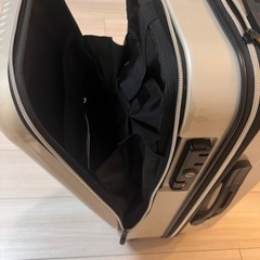 一旦決まり 12/11まで 機内持ち込み スーツケースの画像