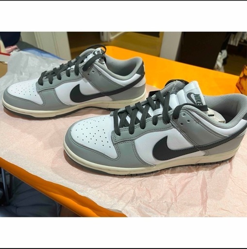 【新品値下げ中】ナイキ　ウィメンズ　ダンク low