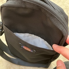 美品　DICKIES 黒 ナイロン ショルダーバッグの画像