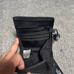 ノースフェイス首掛け財布
の画像