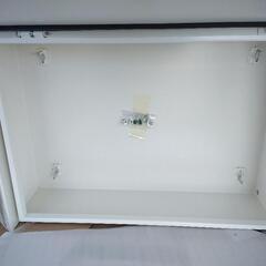 　　屋外用制御盤キャビネット

未使用　河村電器 屋外盤用キャビネット POGB 7050ー20K 
の画像