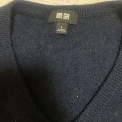 ②ユニクロ　カシミヤセーターの画像