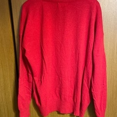 韓国で購入した 赤のカーディガンの画像