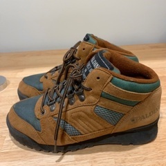 スポルティング トレッキング シューズ 登山靴の画像