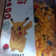 ピカチュウのブロックキットの画像