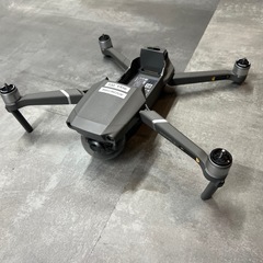ドローン  Mavic2Zoom バッテリー３個　美品　　　　