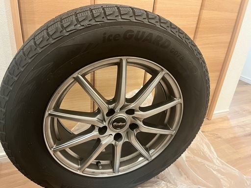 【値下げ】YOKOHAMAタイヤ　iceGUARD G075 4本セット