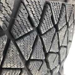 ブリヂストン　冬タイヤ　285  50 20の画像