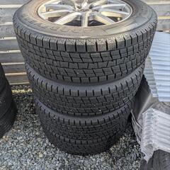 スタッドレスタイヤ・ホイール　225/65R17　１７インチ 