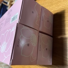 メナード コットン4箱セットの画像
