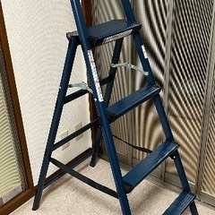 取って付きアルミ踏み台4段