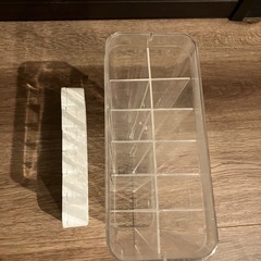 一号分別　米びつ　tower 山崎実業
の画像