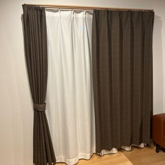 【ラスト1点！】ニトリ遮光カーテン2枚組ヨコ100cm✖️タテ190cm茶色の画像