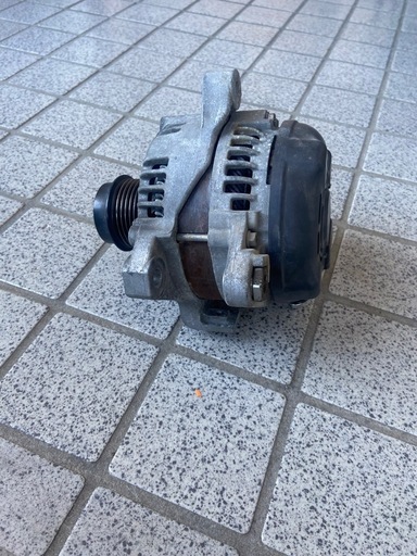 アルファードオルタネータ