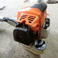 中古エンジン刈払機　STIHL　スチール　FS24C　2ストローク　22cc　Uハンドルタイプの画像