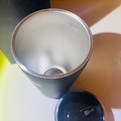 未使用品 ユニクロ 中空 ステンレス タンブラー ブラックの画像
