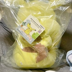 ポケモン一番くじ　一等　等身大ピカチュウの画像