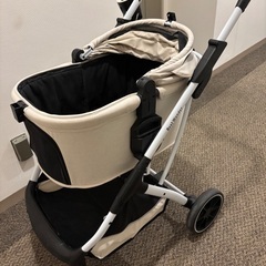 ペットバギーベストワンダーアイボリー美品