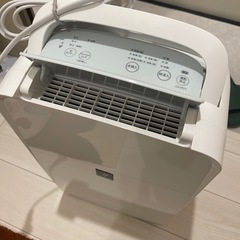 SHARP 除湿機の画像