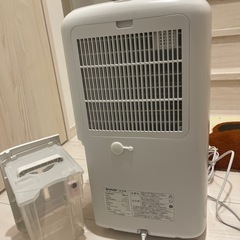 SHARP 除湿機の画像