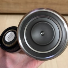 ステンレス製携帯用魔法瓶の画像