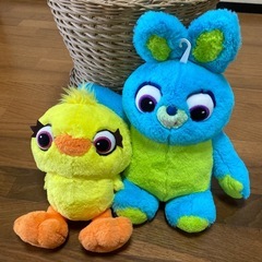 Disney ★ トイストーリー ダッキー＆バニー ぬいぐるみセット