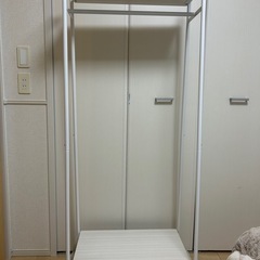 ハンガーラック　ホワイト