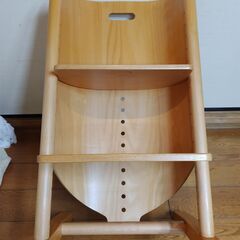 世田谷区近辺配送可能　モイジチェア ベビーチェア ドイツ製 MOIZI　木製椅子　チャイルドチェア 子供椅子　組み立て式 座面と足置きの高さ調節可の画像
