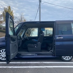 低走行7万キロ台☆月々1万円〜分割可❗️車検2年付き！【名義変更代込み】広い車内！大人気‼️ダイハツ タントカスタム☆SDナビ付き☆走行中DVD見れます☆純正アルミ☆事故修復歴無し☆電動スライドドア☆ドライブレコーダー☆そのまま乗って帰れます！の画像