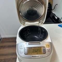 パナソニックIHジャー炊飯器5.5合炊の画像