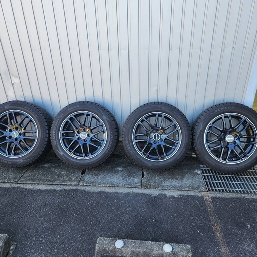 アウディ　スタッドレスタイヤ