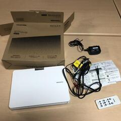 【松本市引き取り限定】東芝REGZAポータブルDVDプレーヤー（2019年）綺麗です⭐の画像