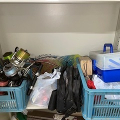 取引中【釣具まとめて処分】リール、仕掛け、タモなどジャンクで