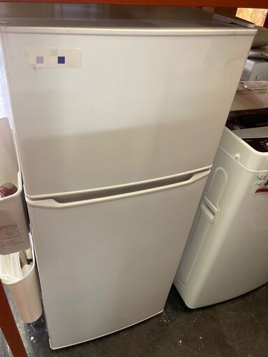 ☆中古￥10,800！Haier　130㍑2ドア冷蔵庫　家電　2020年製　JR-N130A型　幅48㎝ｘ奥行50㎝ｘ高さ113㎝　【BL047】