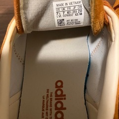 adidas gazelle アディダス 
ガゼル 25.5の画像