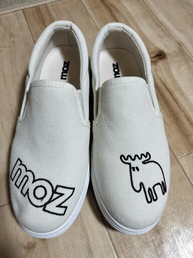 moz ☆ モズ 白のスニーカー(スリッポン) Sサイズ 新品未使用