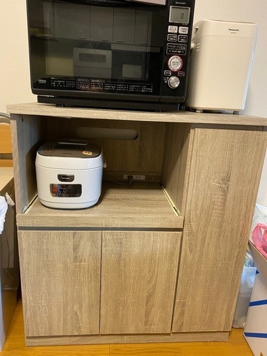 決まりました　キッチンボード