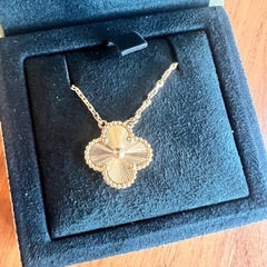 ヴァンクリーフ＆アーペル　　   アルハンブラ　ギヨシェの画像