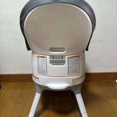 ハイチェア
の画像